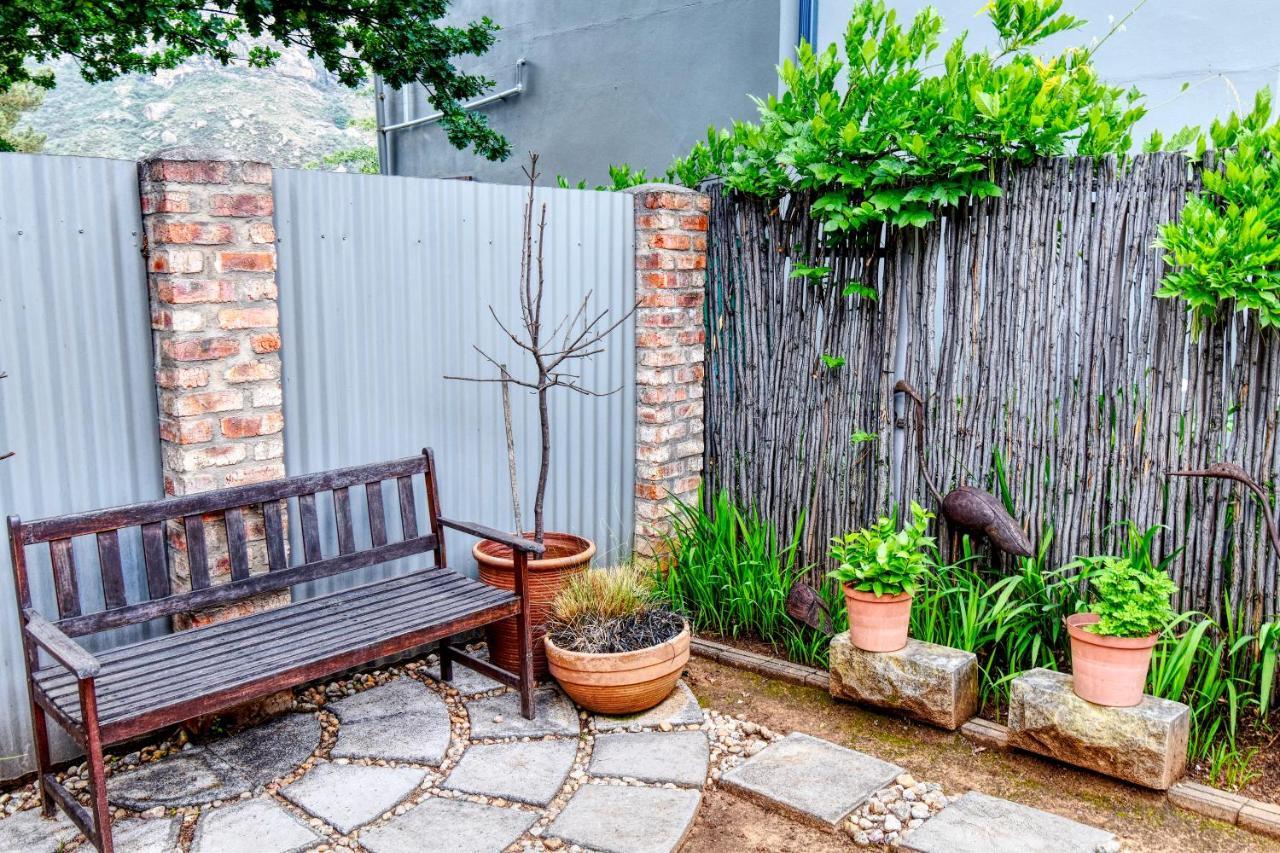 Die Blou Huis Clarens Exterior foto